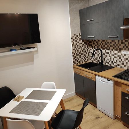 Plitvička JezeraStudio Apartman Roseアパートメント エクステリア 写真