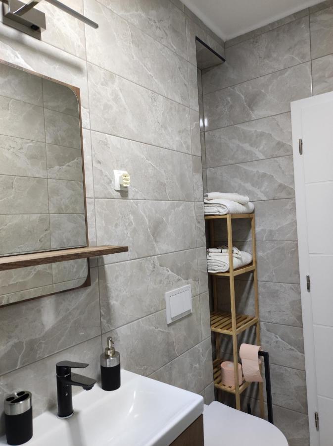 Plitvička JezeraStudio Apartman Roseアパートメント エクステリア 写真